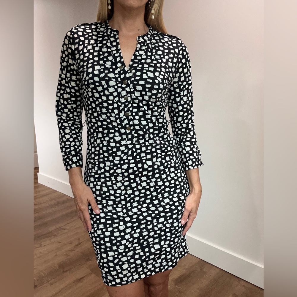 The Limited Classic Black and White 3/4 Sleeve Dress - Size XS